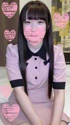 FC2-PPV-1482859 - アキバのメイドカフェで働くお給仕さん❤️ずっと伸ばしてる黒髪ストレート❤️****なアニメ声でエロ漫画世界❤️おとなの萌えちゃーじ❤️大量中出し萌え萌えきゅん❤️レビュー特典あり cover.jpg