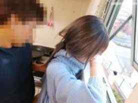 FC2-PPV-1628731 - 【個撮】旦那が帰宅したが他人棒で犯し続け玄関で咥えさせ隣人にも見られ絶望の表情のまま中出しされる。