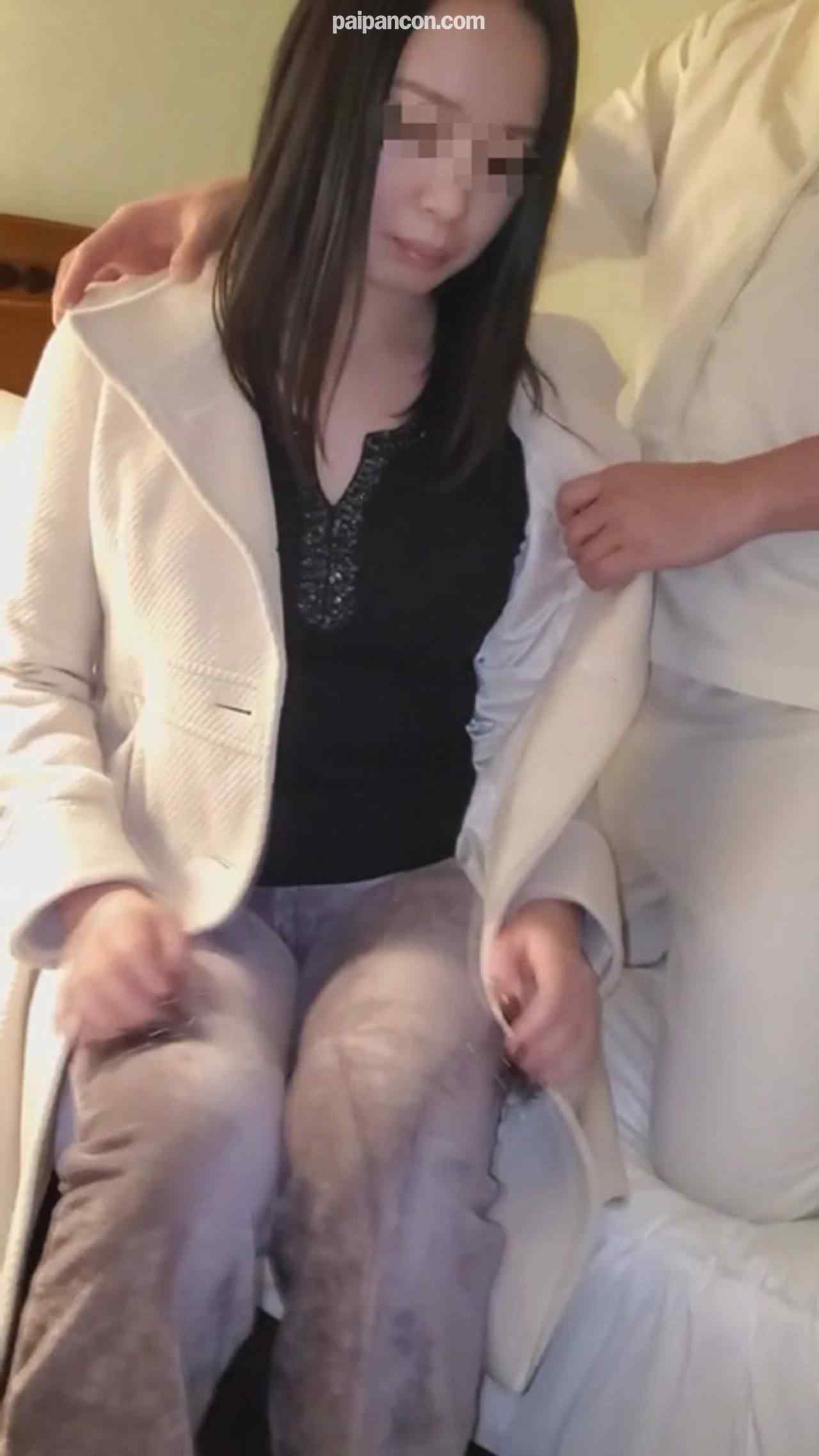 FC2-PPV-1656957 - 【個人】二度目の滞納...二本の他人棒に生膣を汚され崩れ落ちる。 thumbnail_0.jpg