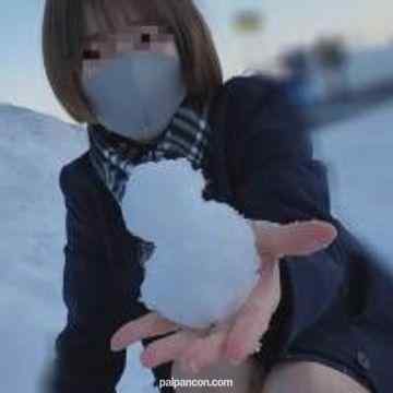 FC2-PPV-1674978 - 【個撮】県立商業科②華奢なGカップ。雪山スノボ初体験＋二人の大人に中出しされる