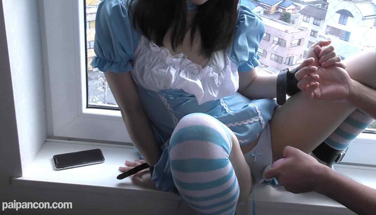 FC2-PPV-1707332 - 【3P乱交】偽撮影会で呼び出した清純個撮コスプレイヤーに執拗なイカセまくり快楽調教を施し、ダブルチンポを咥え込む雌犬に仕込む一部始終