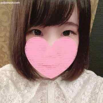 FC2-PPV-1757093 - 初めましてでレディグラ投与♥️キメ☆セク級！若すぎるエロ娘が顔を隠してマンコは隠さず【個人撮影】