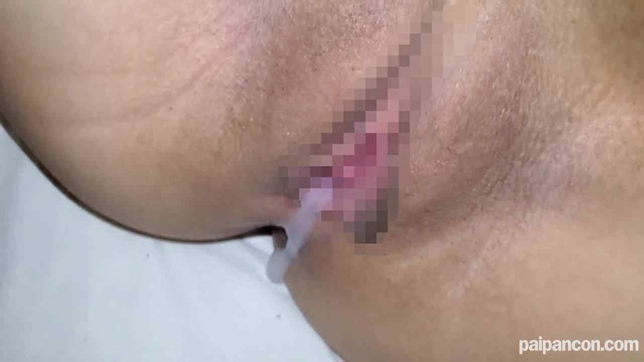 FC2-PPV-1809738 - 【無】派手髪無毛なマゾ玩具。力で抑え込んで生膣で好き放題遊び、メスイキ。