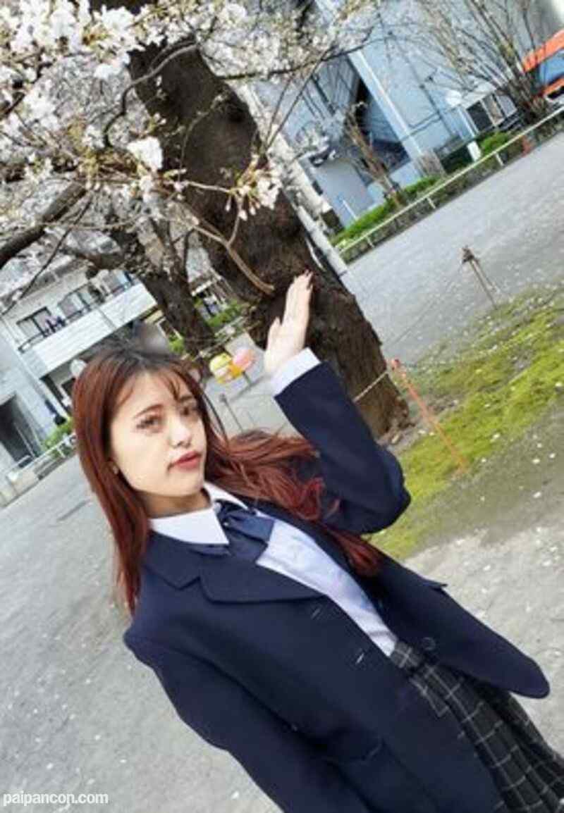 FC2-PPV-1823399 - 期間限定【個撮】県立普通科③お金と寝る所欲しさに見知らぬおじさんとお泊まり。無許可で中出しされる少女