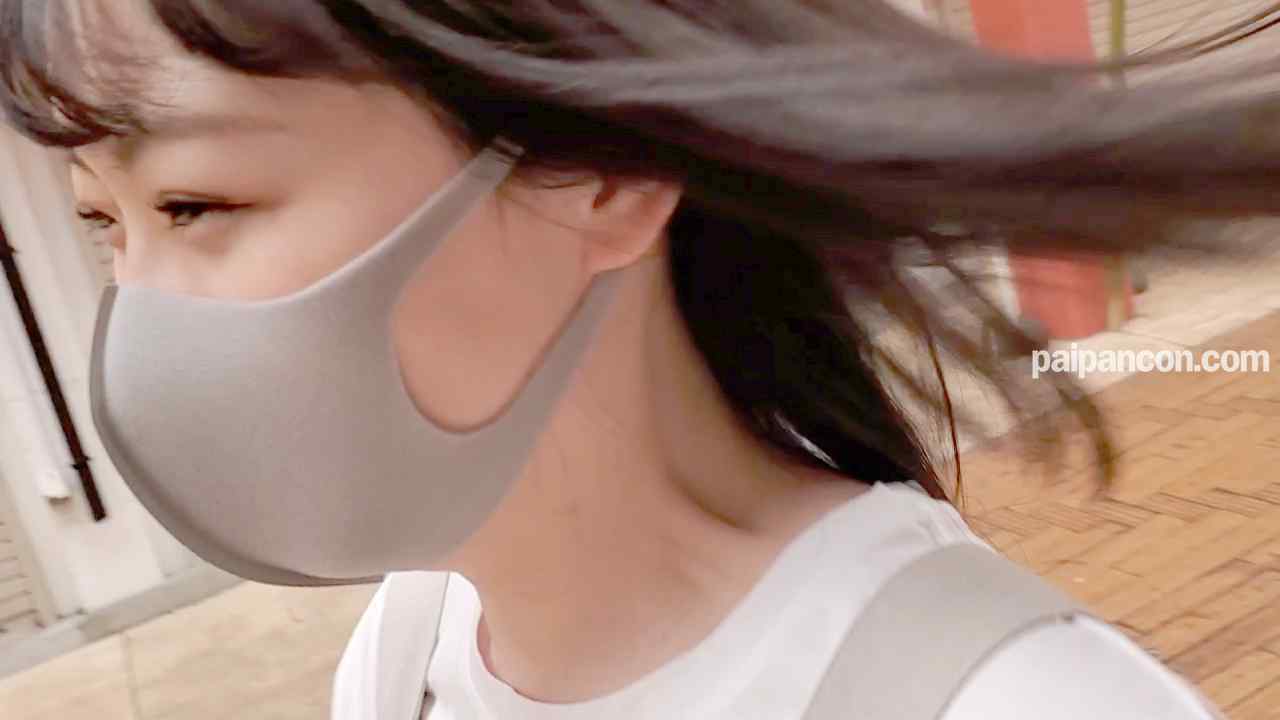 FC2-PPV-1840074 - わけあり巨乳現◯Dと再会デートで中出し！ thumbnail_0.jpg