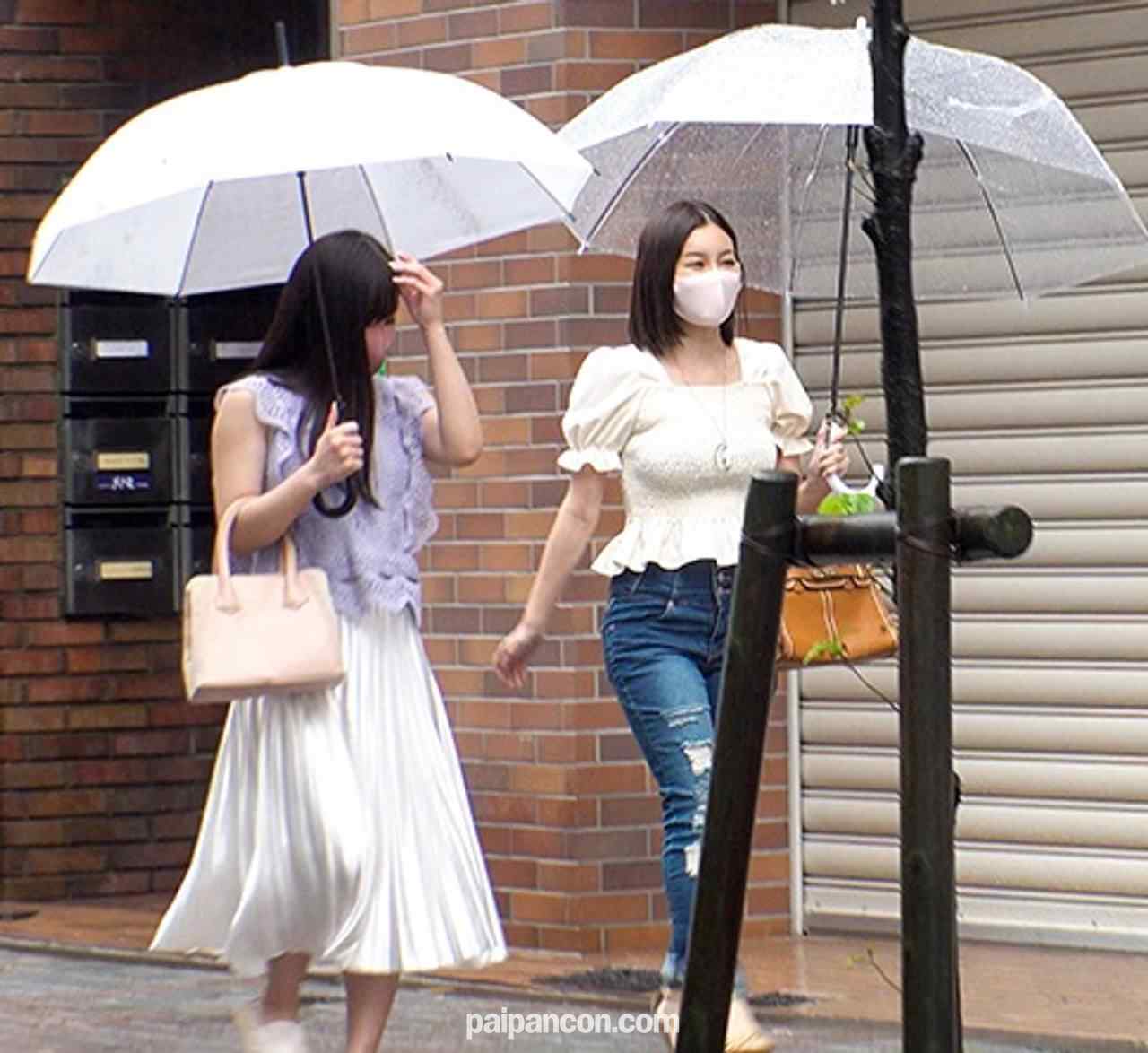 FC2-PPV-2452383 - 【欲求不満ＯＬ爆発】えろ乳ＯＬ♀x2初回無料！アロマオイルマッサージで勧誘♥感度200倍オイルで乳揉みだけで絶頂！生ちんぽに突かれて自制なくして生殖♀化でおほおほアクメ。種付けされてイ thumbnail_3.jpg