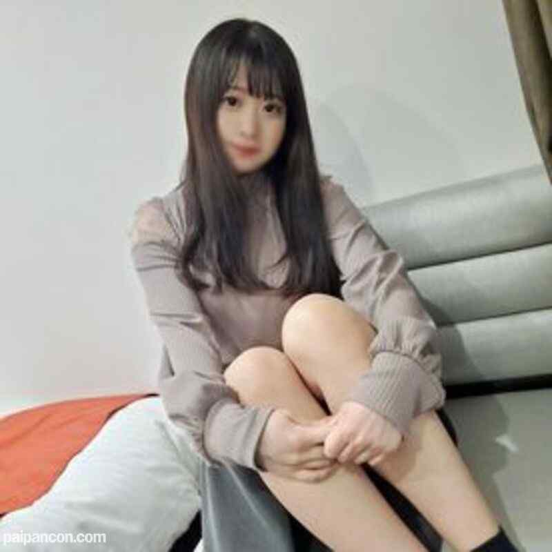 FC2-PPV-2987160 - 7/3まで限定【顔晒し・無修正】キター！！笑顔が可愛いティーンズでしかもプニ肌、巨乳です！たっぷり生中出し！！