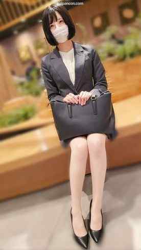 FC2-PPV-3100776 - 高身長の押しに弱い田舎娘・彼氏とセックスした翌日にゴムなしで強引にハメ撮り。 cover.jpg