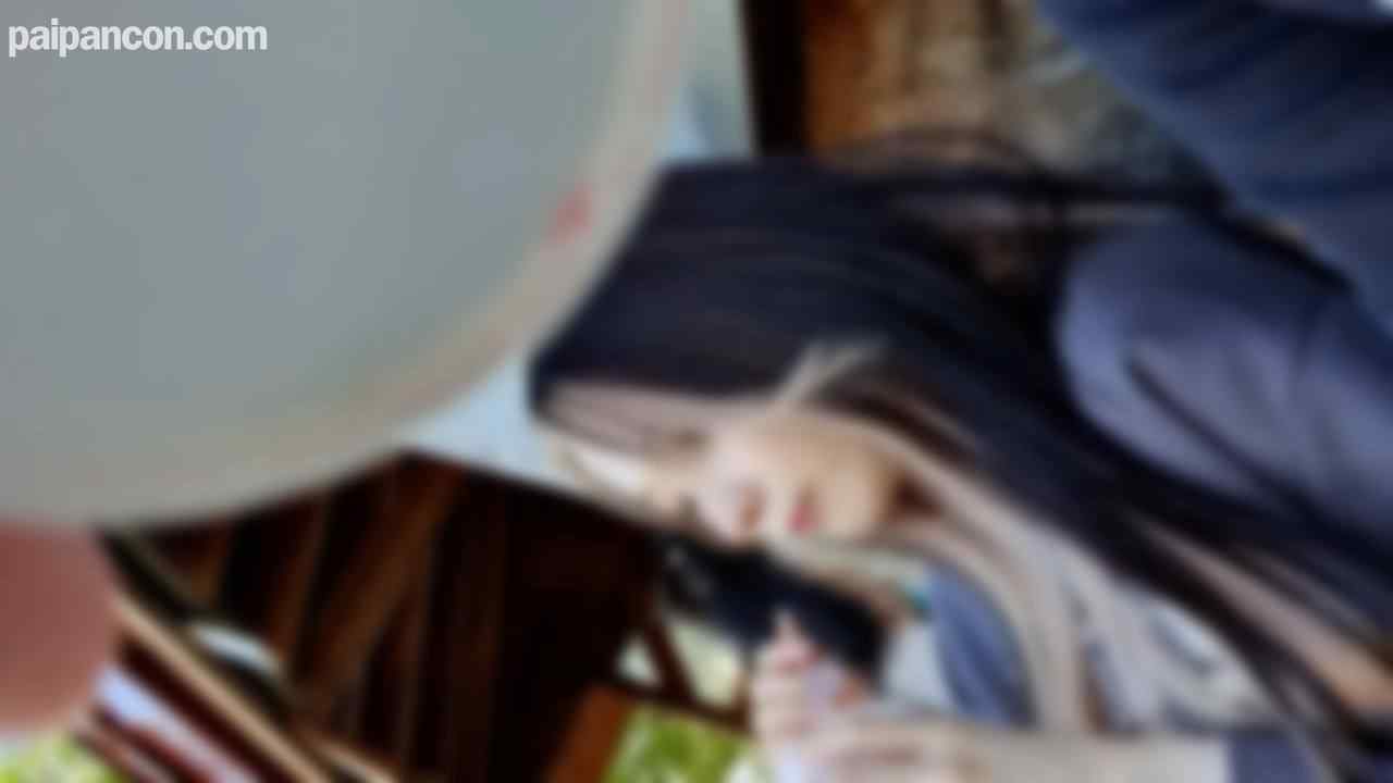 FC2-PPV-3152702 - 「ほんとにバレないよね…？」友達の某大手事務所18歳声優ちゃん。デビューが決まるも生活に困り苦渋の決断。。巨根に犯されイキまくる超敏感おま○こに大量中出し。