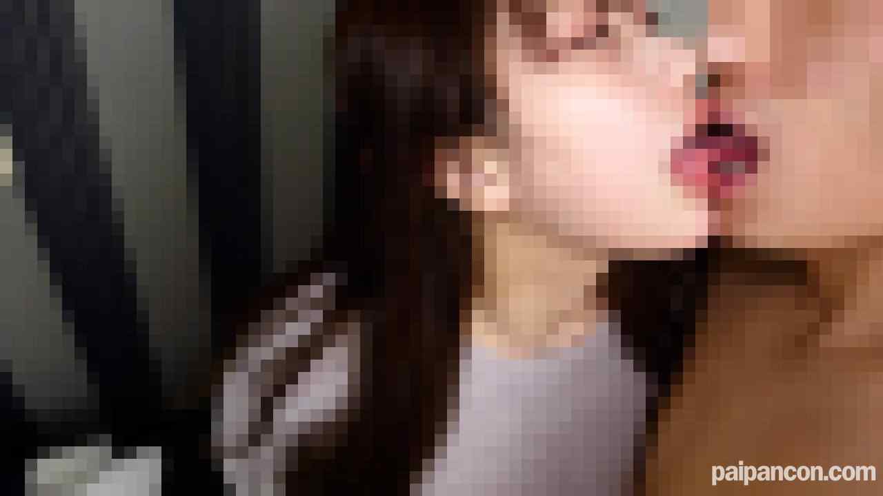 FC2-PPV-3189426 - 初撮影・顔出し！！若干20歳で既にこの官能的な曲線美・・・卑猥な表情でな肉棒にしゃぶりつく色白美巨乳のFcup現◯女子大生に連続膣内射精！！