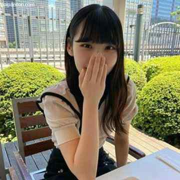 FC2-PPV-3232110 - みおちゃんが素人さん２人と中出しセックス!イチャイチャプレイ！劇ピス！初めてのアナル舐めまでしちゃいました！ cover.jpg