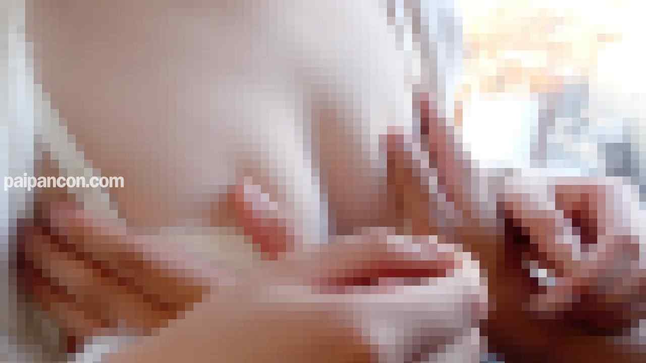 FC2-PPV-3285040 - 初撮影・顔出し！！下着が見えそうなくらいのミニスカートから覗く挑発的な生足に理性を失い野外猥褻！！興奮した専門学生をホテルに連れ込み2回生中出し！！！ thumbnail_5.jpg