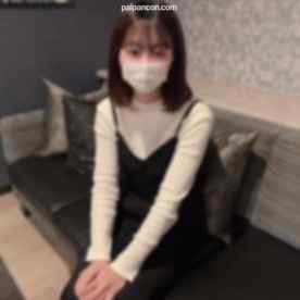 FC2-PPV-3350137 - 【処女】怯えながらも覚悟を決めた18歳剛毛芋娘。清廉潔白の彼女が大人になる成長記録。