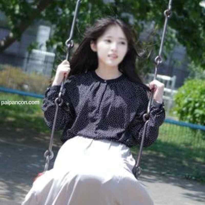 FC2-PPV-3353119 - 【無修正】初撮り！カラダは小6、中身はオトナ♡カフェ店員の身長145cmのミニマム美〇女と生中2発♡ cover.jpg