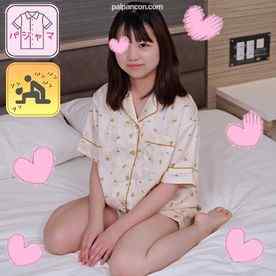 FC2-PPV-3573606 - 独占販売【パジャマ★モナシ】パジャマdeおじゃま♥家無しトー横界隈出身超メンヘラ19歳♥泊る所がないからいいですか？合法**ちゃんを確保♥中出ししたら妊娠したって連絡きました… cover.jpg