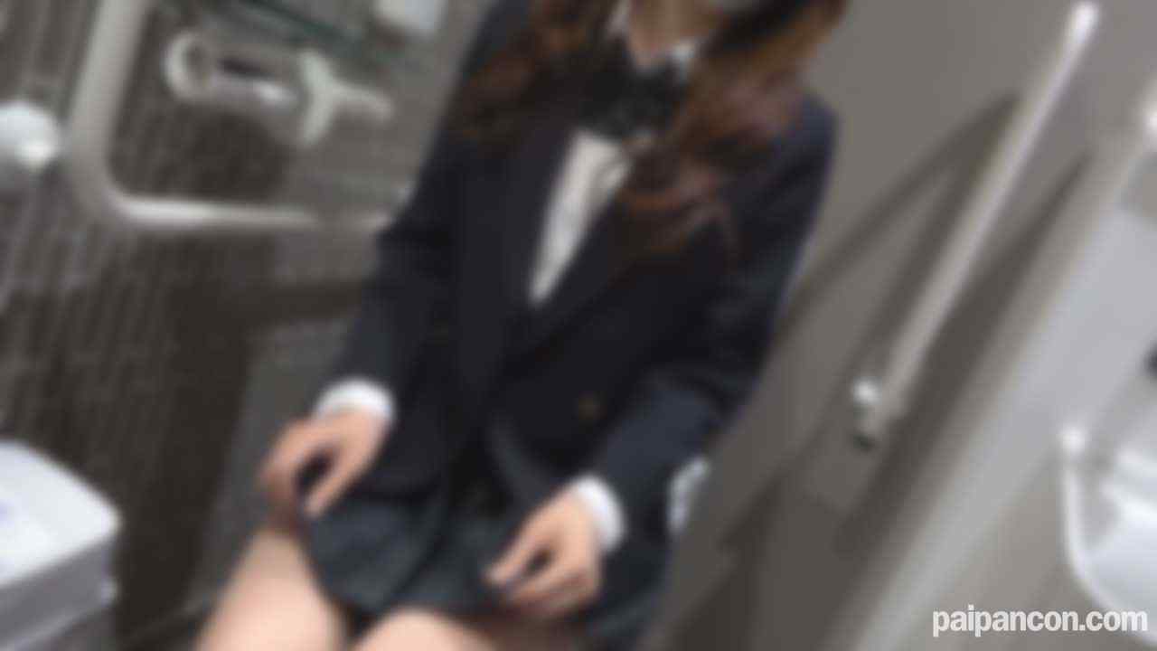 FC2-PPV-3623053 - 【#92-2】純粋すぎる田舎の18歳なつきちゃん。公衆トイレでごっくん。巨根で何度も絶頂しながら「ごめんなさい」って謝る姿に大興奮で射精不可避なんだが！！♡両想い♡ thumbnail_5.jpg