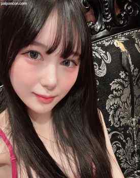 FC2-PPV-3923337 - ZIP特典有【無】中出し後にクスコ(膣鏡)で観察  地下アイドル メイド スレンダー ひな 20歳に正常位で中出し 9作品目【サカイ】 cover.jpg