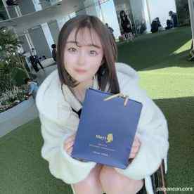 FC2-PPV-4330669 - 初撮影・顔出し！！3日間限定！！ギャップ萌えにもうメロメロ！！ちっちゃいくせして桃色美巨乳メタンコきゃわいい！！食べちゃいたくなるくらい可愛い今年20歳の現◯女◯大生に至極の生中出し！！！ cover.jpg