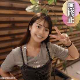 FC2-PPV-4496835 - 3日間！！70%OFF【初撮り】【顔出し】 パッと見...中...◯...生！？とっても可愛い..女..◯..こ。脱がせてあげると神々しい『ド美尻』。 ケツの穴丸見えの美尻を鷲掴み生挿入。約束破って無 cover.jpg