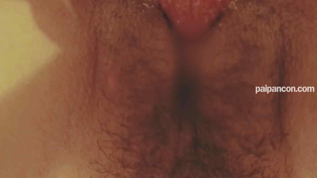 FC2-PPV-4517137 - [ワンコインセール５００pt]クンニ♪別アングル/天然まんこ毛が泡泡シャワー/バスタブちゃぷちゃぷチンポ洗い/オナニー自撮りして！むちゃぶりｗ初おなにー※超接写！広がるおまんこあなる観察レビュー特典付 thumbnail_3.jpg