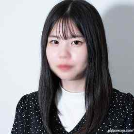 FC2-PPV-4528449 - 【初撮り】純粋無垢な大学生がオヤジに弄ばれ中出しまでされちゃう！太くて硬いチンポが大好きです…♡【無】 cover.jpg