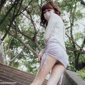 FC2-PPV-4558138 - セックスでガンギマリ！人妻潮吹きナース！旦那に電話しながらイキまくり。 cover.jpg