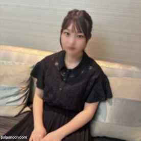 FC2-PPV-4561059 - 【初撮り】19歳の文系Ｅカップ美尻む./す./め。名器なマンコにつき、早漏彼氏じゃ物足りない。 彼氏にナイショで初めてのナマ中出しSEXをいただきます。 cover.jpg