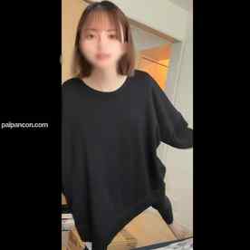 FC2-PPV-4565566 - サークルにいる彼氏持ちのしょ./う動物系なのに巨乳すぎる後輩を持ち帰って彼氏にナイショの中出しエッチ