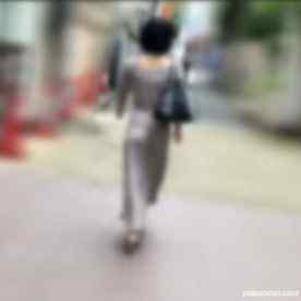 FC2-PPV-4592246 - ※12/25まで58％OFF※【マッサージ】マッサージが得意と豪語するおっさんに人妻をあてがってみたら、ちゃんとイかせてました。 cover.jpg