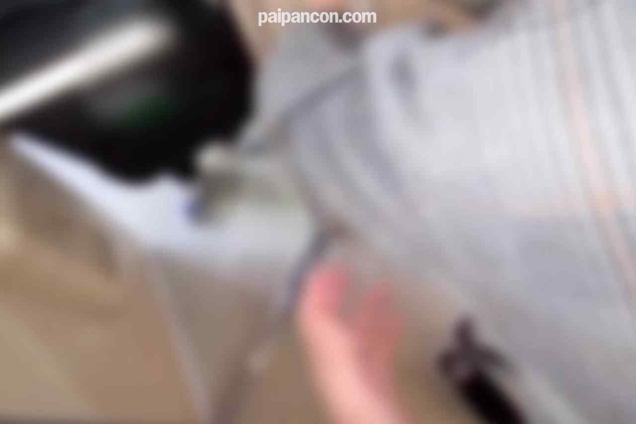 FC2-PPV-4593401 - 【素人個撮】【中出し】愛はお金じゃ買えないねん-奇跡の３P thumbnail_3.jpg