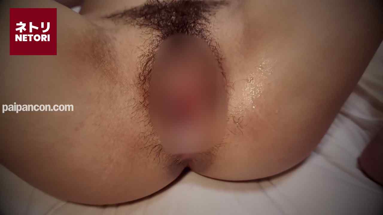 FC2-PPV-4596930 - 【本日迄 7980pt→1980pt】元カレから寝取ってゴールインした妻を今度は寝取られたい‼️究極のNTR願望を持つ歳の差18歳夫婦の愛の形に他人棒を交えてダブル射精！生中出し♡ thumbnail_8.jpg