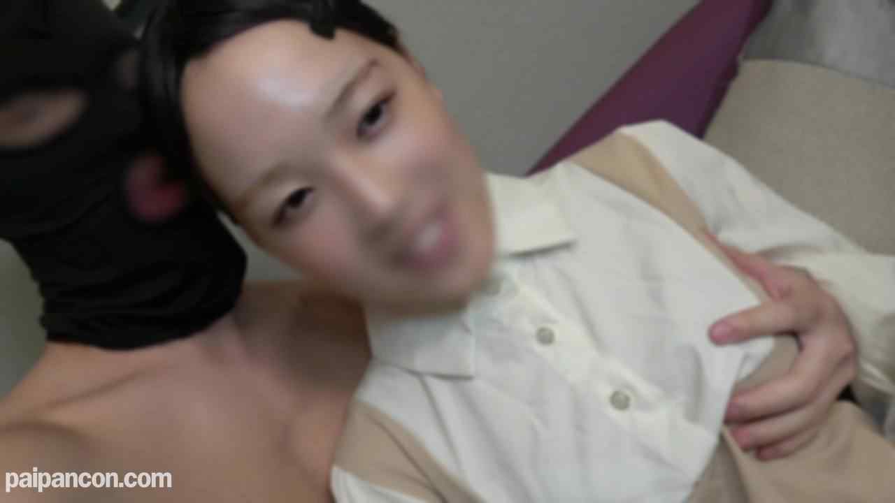 FC2-PPV-4616899 - 【初撮り】色白な肌とおわん型美乳の１８歳。経験人数１人のピュアな雰囲気とは裏腹に淫らなマンコの締め付け。２人同時で絶頂を迎える。 thumbnail_0.jpg