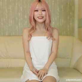 FC2-PPV-4689842 - 【無】メチャ可愛い！派手色髪系の女性はエロい…？「エッチなこと大好き⤴」らしいです！さらに初顔射に初中だし収録！※特典高画質