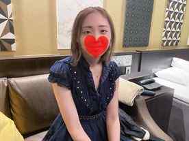 FC2-PPV-4728487 - 白目をむいてイキまくる保育士のすずさん♡『困った身体してるんです』と敏感すぎて絶頂アクメで痙攣する小柄ボディ♡