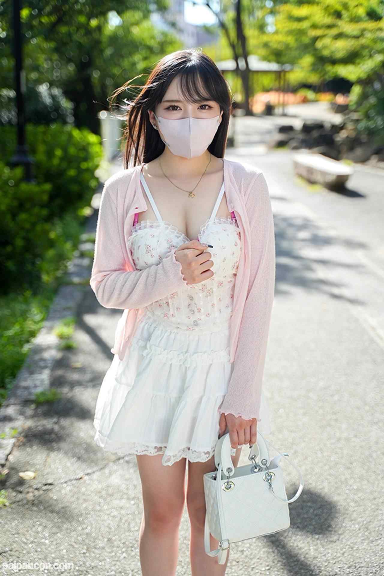 FC2-PPV-4750833 - 【これぞ嗜好】素朴、初撮りの本格　女　子大生　りせちゃん。色白ぴんくおっぱいが極上。緊張の中、捻り出てしまった本気のガチアクメ声「ア”ぁーん♥」がエロすぎて、生中出しSEXしちゃいました！！！【4K高 thumbnail_4.jpg