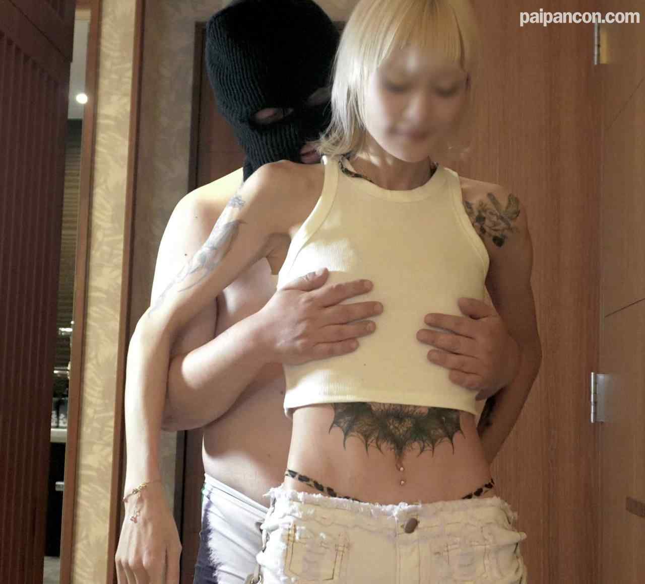 FC2-PPV-4754720 - 女優引退後初の衝撃映像！ルーレットゲームで白人巨根と交互セックス、中出しフィニッシュ 前編 thumbnail_0.jpg