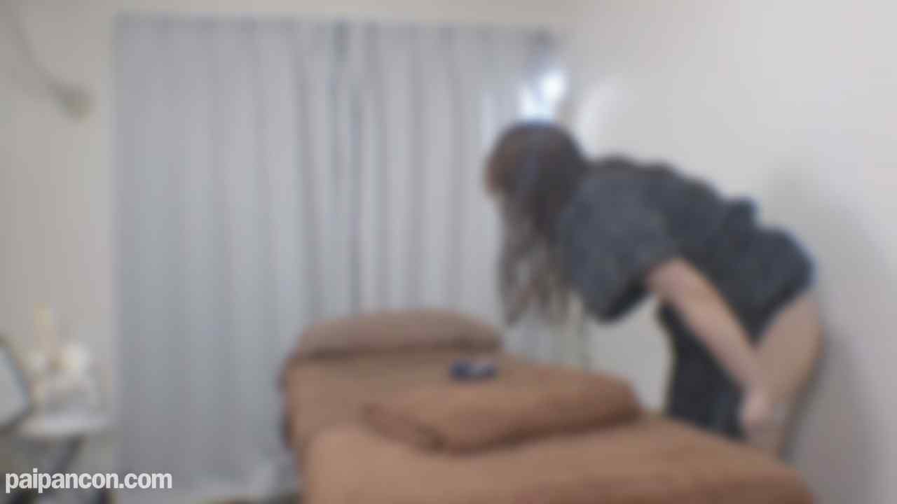 FC2-PPV-4758255 - 9/20迄半額！【無/ハメ】色白30代、初めてお付き合いされた男性と3年前に結婚されたばかりの美肌で肉感的な奥様が来店してくれました。 thumbnail_1.jpg
