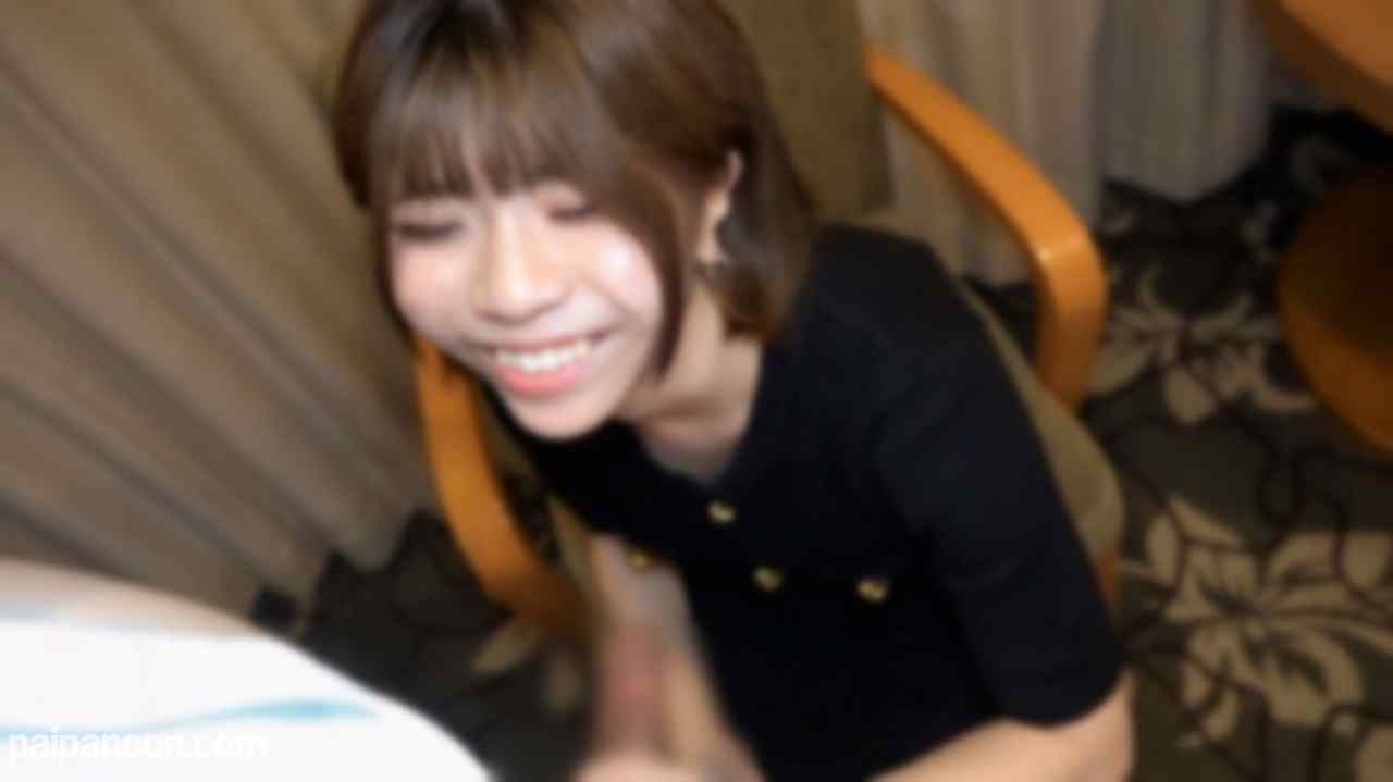 FC2-PPV-4770251 - 【無】身長150㎝でスレンダーな可愛い小柄女性⤴常に笑顔で楽しそうにチ〇コを握ってくる姿がとてもいい！クスコ内部観察　嬉しそうにゴックンと中だし※特典高画質 thumbnail_2.jpg