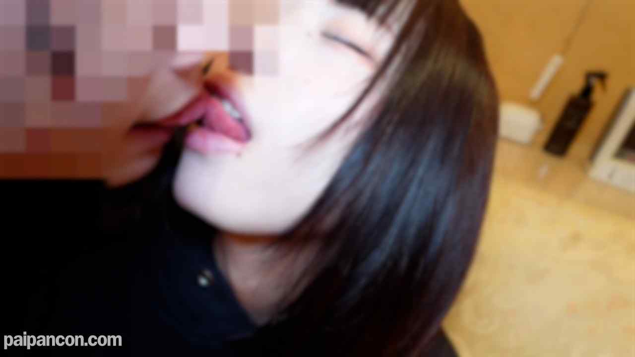 FC2-PPV-4799052 - ※限定1980pt！【電撃復帰】かつてFc2を無双した低身長148㎝㋺/㋷の不思議コンカフェ嬢。一夜限りの復活で可愛さ全開で我慢できずに中出ししちゃいました。。。 thumbnail_2.jpg